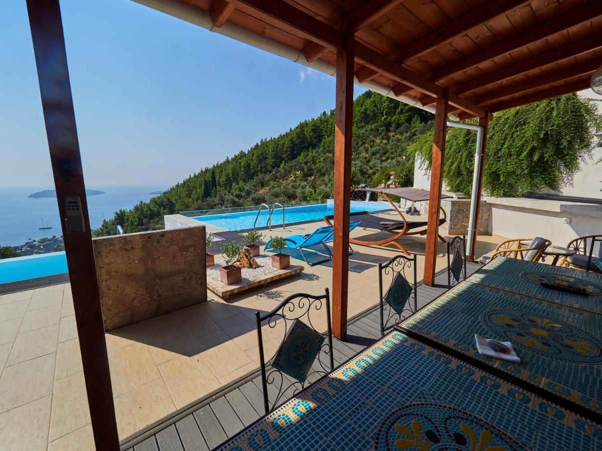 Sky Sea Resort & Villas Megali Ammos  Exterior photo