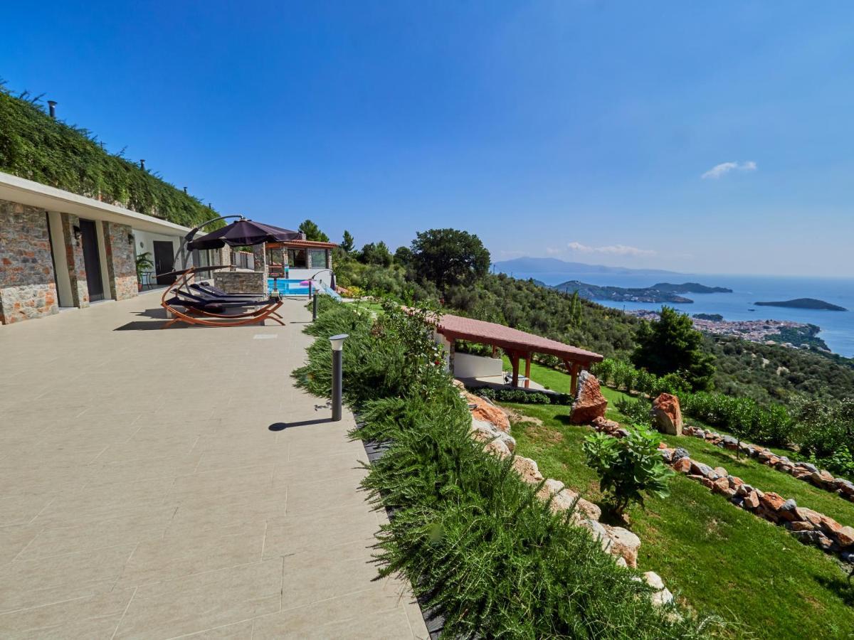 Sky Sea Resort & Villas Megali Ammos  Exterior photo