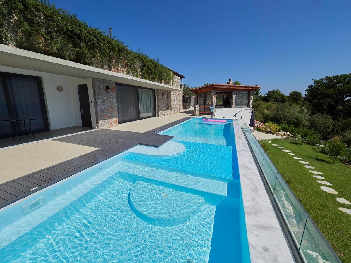 Sky Sea Resort & Villas Megali Ammos  Exterior photo