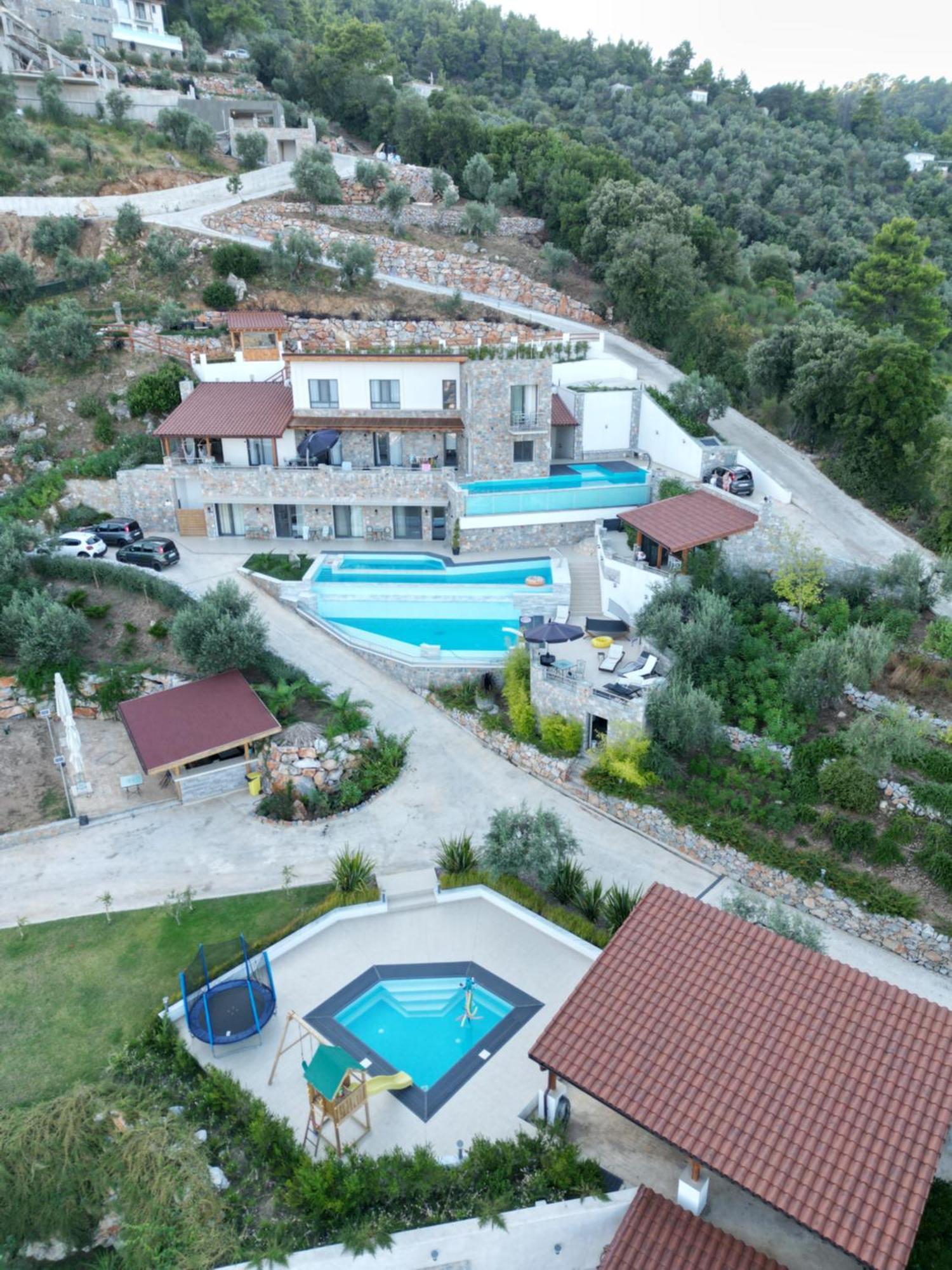 Sky Sea Resort & Villas Megali Ammos  Exterior photo